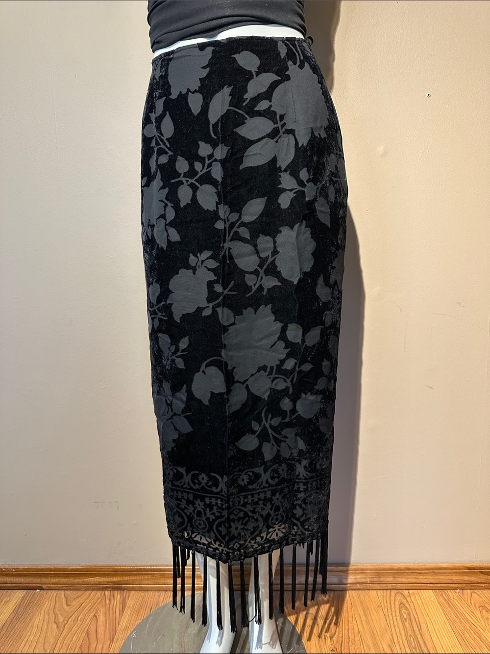 Y2k burnout Black Velvet Fringe Maxi skirt with fringe vintage Plaza South